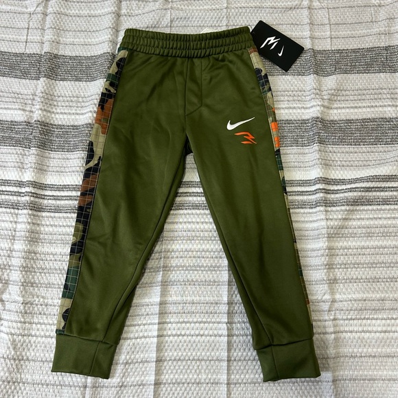 Nike Other - Nike x 3BRAND Boys 4T Green Joggers NWT